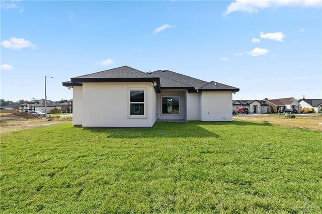 1221 E Acacia Drive, San Juan, TX 78589