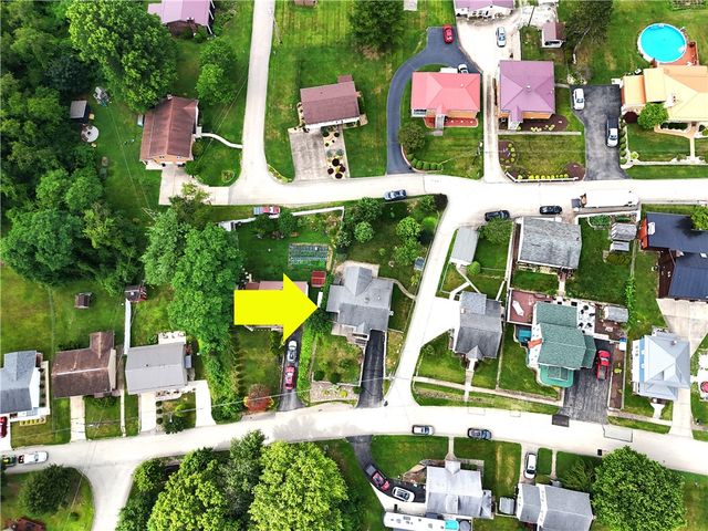 57 8th St, South Union Twp, PA 15401