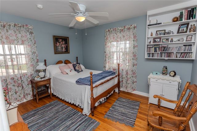 57 8th St, South Union Twp, PA 15401