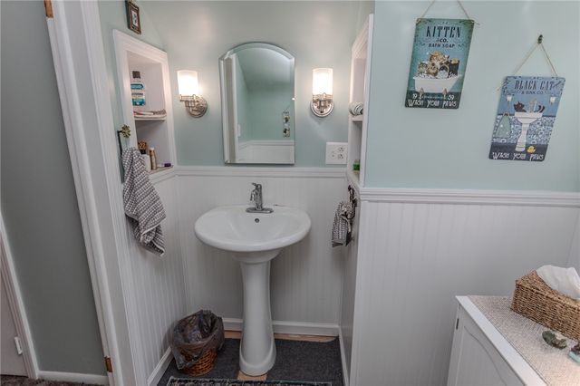 57 8th St, South Union Twp, PA 15401