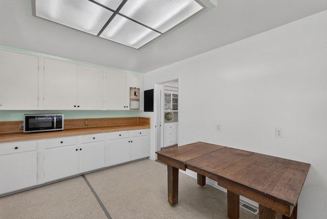 82 Doering Lane, Watsonville, CA 95076