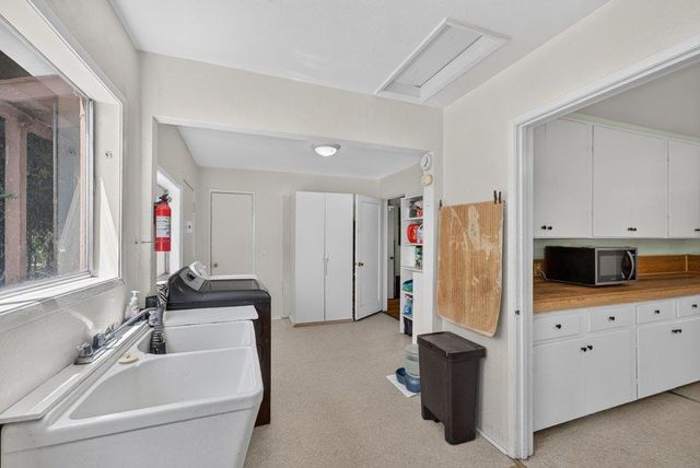 82 Doering Lane, Watsonville, CA 95076