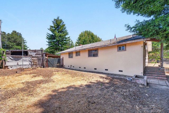 82 Doering Lane, Watsonville, CA 95076
