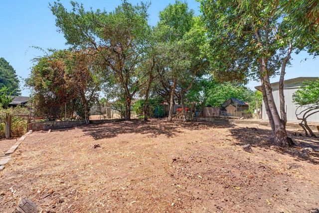 82 Doering Lane, Watsonville, CA 95076