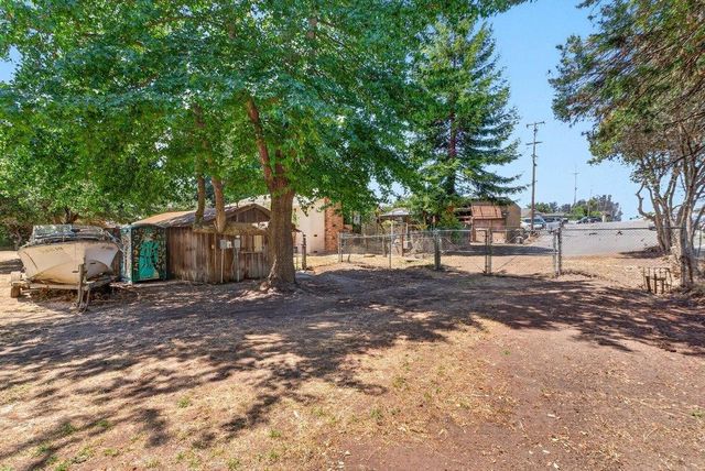 82 Doering Lane, Watsonville, CA 95076