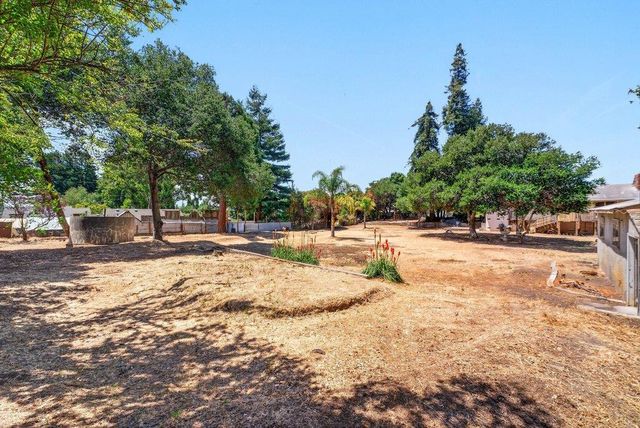 82 Doering Lane, Watsonville, CA 95076