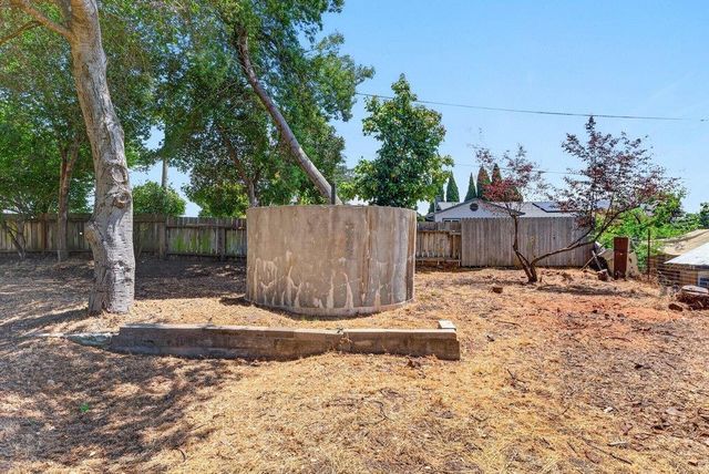 82 Doering Lane, Watsonville, CA 95076