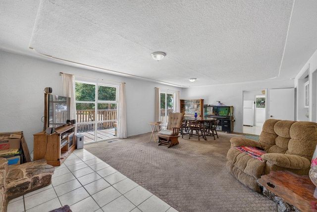 82 Doering Lane, Watsonville, CA 95076