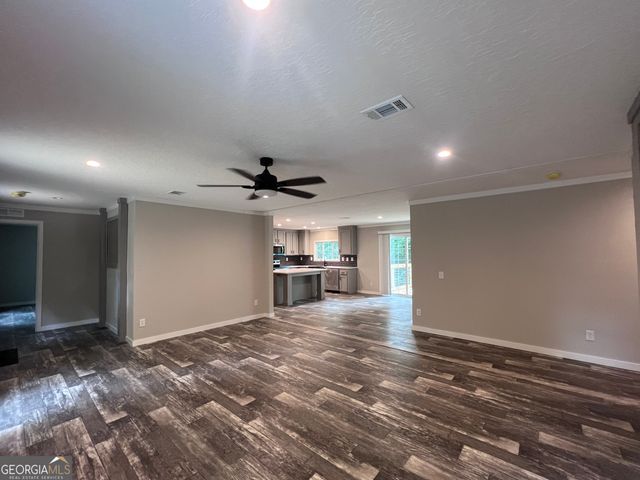 112 Autumn Lane NE, Milledgeville, GA 31061