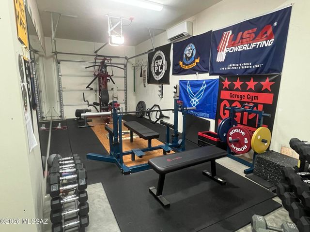 990 W Silver Spring Place, Oro Valley, AZ 85755