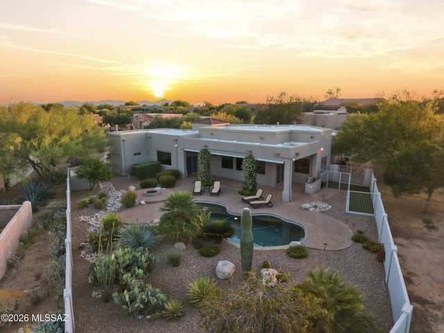 990 W Silver Spring Place, Oro Valley, AZ 85755