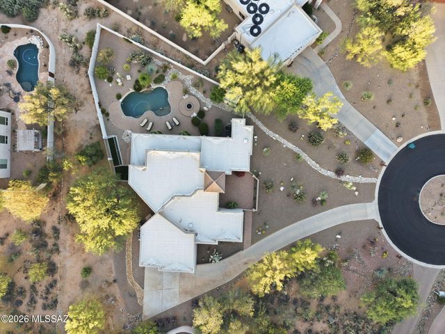 990 W Silver Spring Place, Oro Valley, AZ 85755