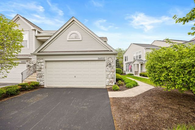 24850 W Franklin Lane, Plainfield, IL 60585
