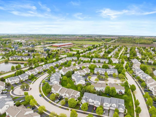 24850 W Franklin Lane, Plainfield, IL 60585