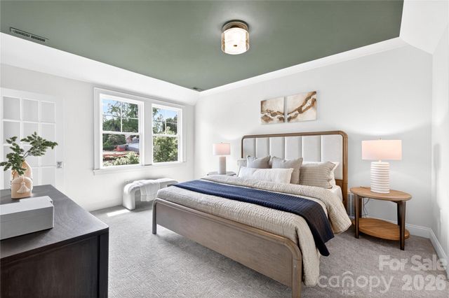 2501 Runnymede Lane, Charlotte, NC 28209
