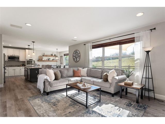 2307 Paint Pony Cir, Castle Rock, CO 80108