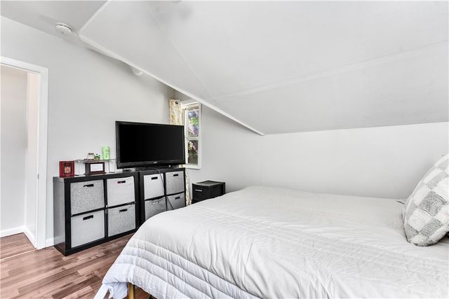 203 Farmington Avenue, Cranston, RI 02920