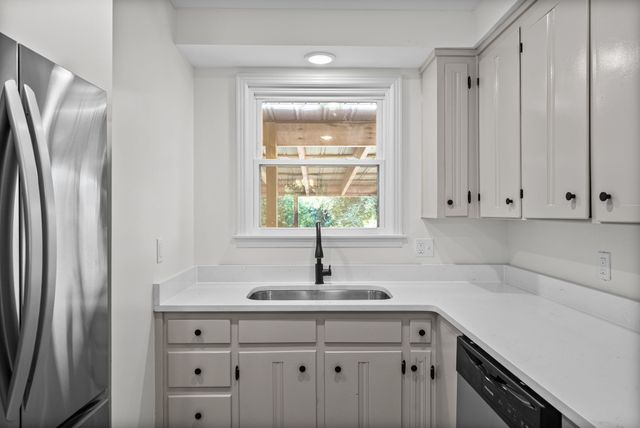 2519 Timberwood Dr, Clarksville, TN 37040