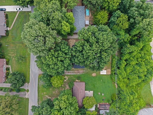 2519 Timberwood Dr, Clarksville, TN 37040