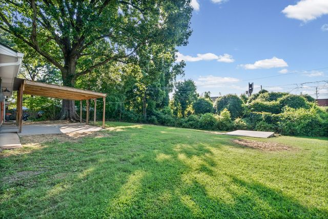 2519 Timberwood Dr, Clarksville, TN 37040