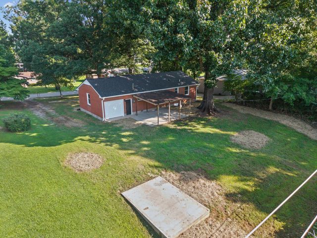 2519 Timberwood Dr, Clarksville, TN 37040