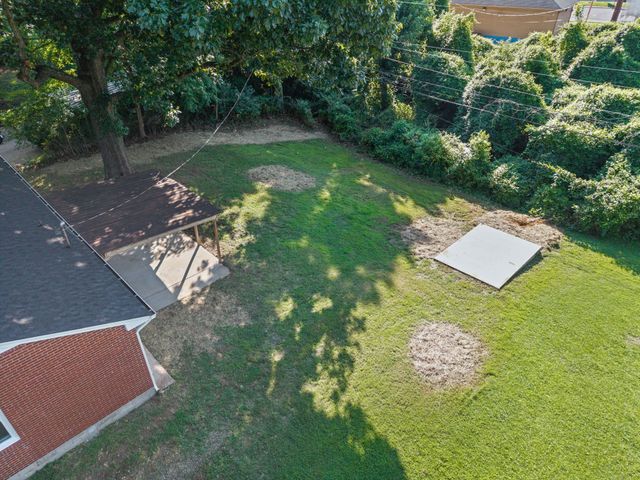 2519 Timberwood Dr, Clarksville, TN 37040