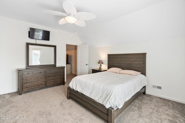 3011 3rd Street, Holly Ridge, NC 28445