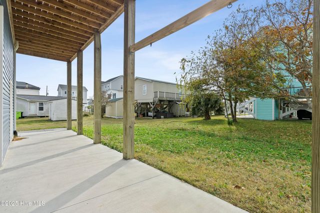 3011 3rd Street, Holly Ridge, NC 28445