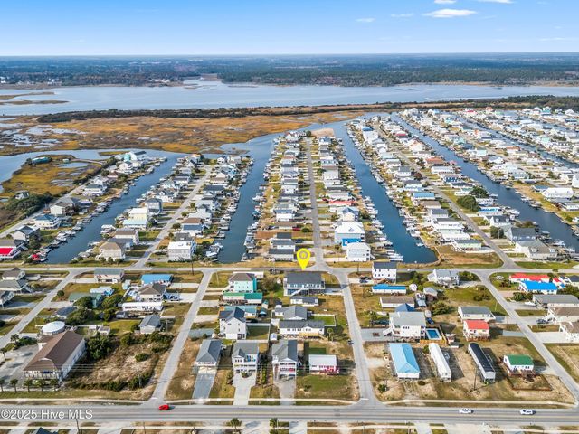 3011 3rd Street, Holly Ridge, NC 28445