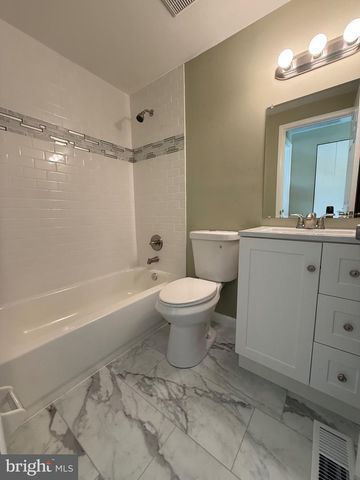 4834 VICKY RD, Baltimore, MD 21236
