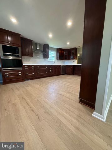 4834 VICKY RD, Baltimore, MD 21236