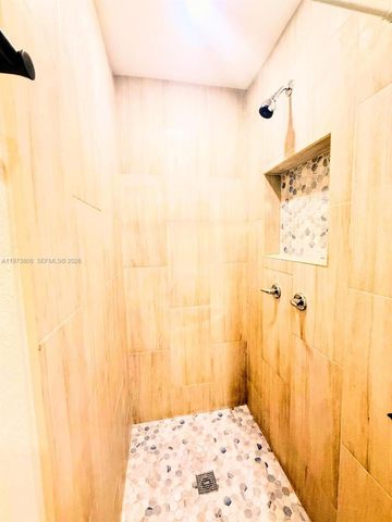 2281 NW 81st Ter, Miami, FL 33147