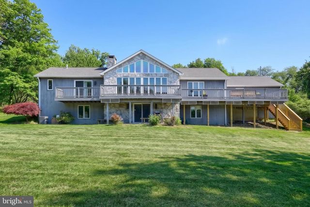 5 JAMES TRL, Gettysburg, PA 17325