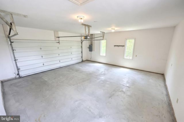 5 JAMES TRL, Gettysburg, PA 17325