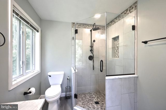5 JAMES TRL, Gettysburg, PA 17325