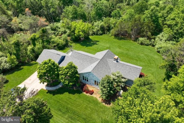 5 JAMES TRL, Gettysburg, PA 17325