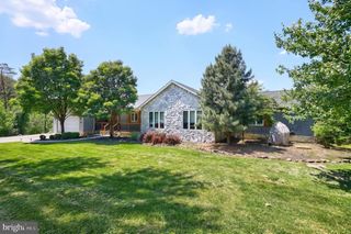 5 JAMES TRL, Gettysburg, PA 17325