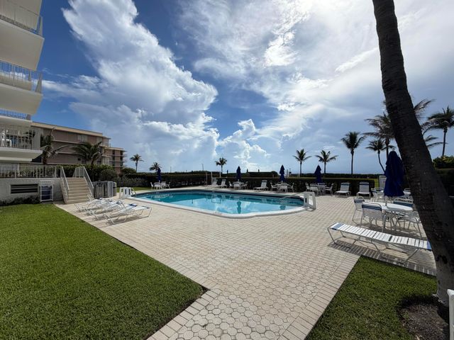 3230 S Ocean Boulevard C205, Palm Beach, FL 33480