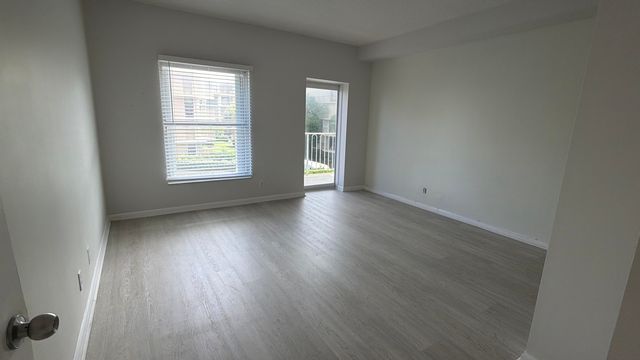 3230 S Ocean Boulevard C205, Palm Beach, FL 33480