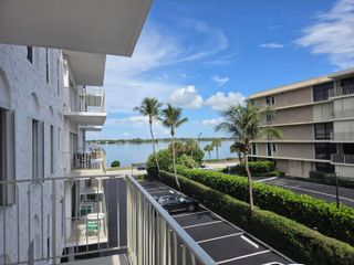 3230 S Ocean Boulevard C205, Palm Beach, FL 33480