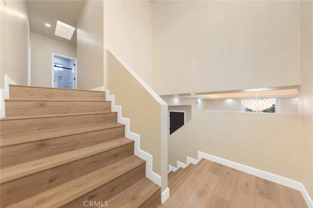 1081 Loma Avenue, Long Beach, CA 90804