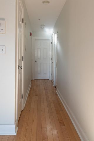 159 State St Apt 1B, Portsmouth, NH 03801