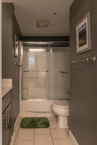 159 State St Apt 1B, Portsmouth, NH 03801