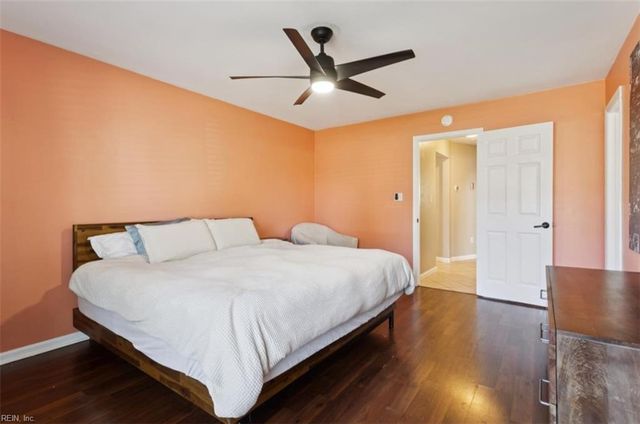 1888 Tolstoy DR, Virginia Beach, VA 23454