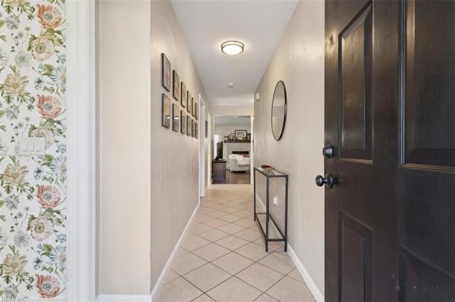 1888 Tolstoy DR, Virginia Beach, VA 23454