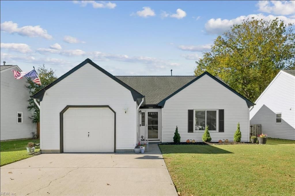 1888 Tolstoy DR, Virginia Beach, VA 23454