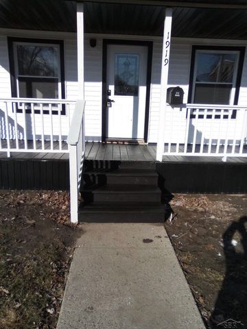 1919 Grout Street, Saginaw, MI 48602