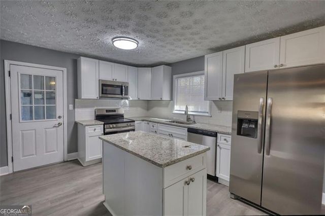 2272 DODSON Drive, Atlanta, GA 30344