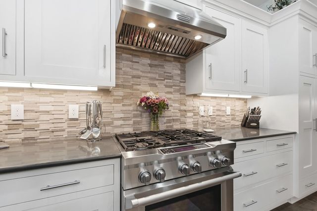 3472 Westbrook Place, Lewis Center, OH 43035