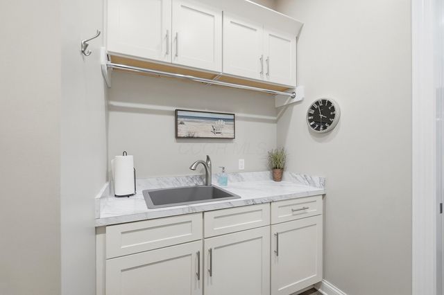 3472 Westbrook Place, Lewis Center, OH 43035